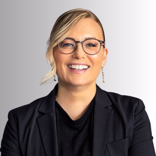 יהודית זינגר - משנה למנכ"ל וסמנכ"ל כספים